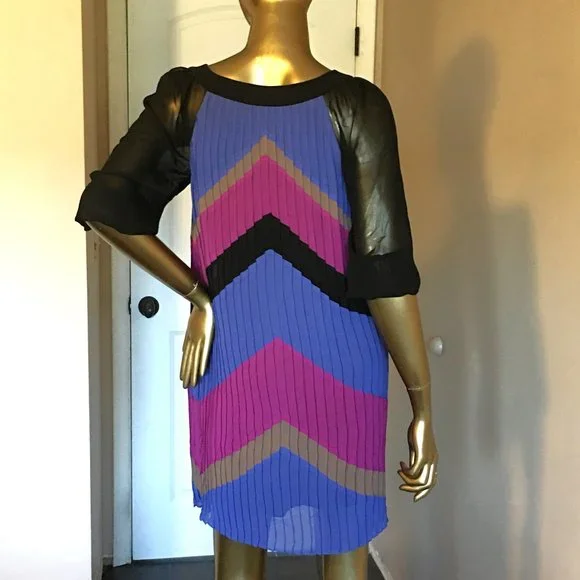 MAXandCLEO Pleated Chevron Print Dress XXS - Picture 5 of 8